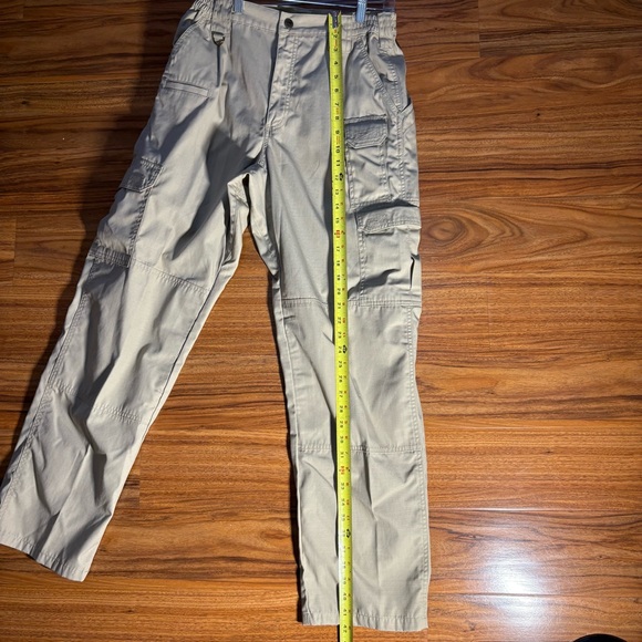 5.11 Tactical Cargo Pants Men’s 32x32 Ripstop Sage Green Khaki Work Outdoor - Picture 9 of 14